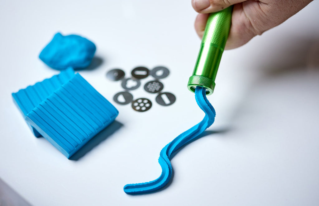 Creative jewelry with Papa’s Clay